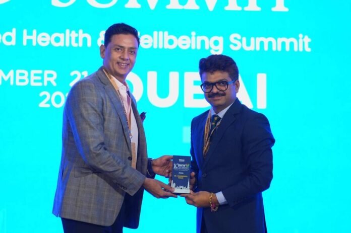 Dr. Dharminder Nagar Wins Global Health Leader Award at IHW Summit, Advocates for Sustainable Healthcare