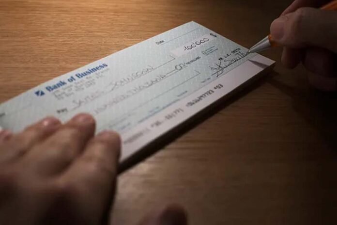 Cheque