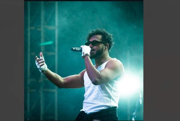 Singer King
