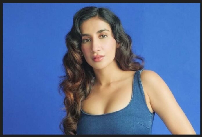 Parul Gulati, Nish Hair, Shark Tank India, entrepreneur, founder, Malkin, co-living, women in business, bootstrapped startup, hair extensions