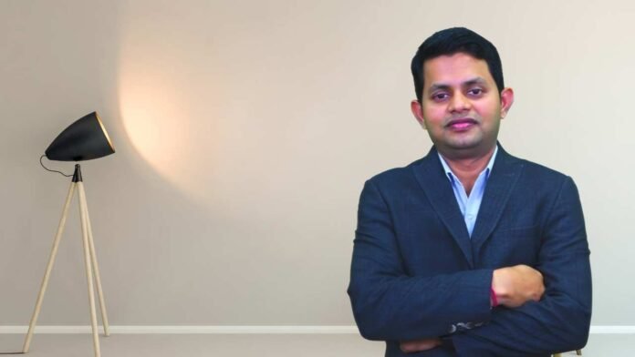 Ganesh Das, hotelier, hospitality mentor, Indian hospitality, Hotel Basil Park, Bhavnagar, Gujarat, Natraj Geneva, Indian restaurant, culinary expert, hotel management, VVIP service, Taj Bengal, Narendra Modi, Donald Trump, Chef Sanjeev Kapoor, WIHM Institute, hotel training, food icon, India Star Master Chef, hospitality awards, innovation in hospitality, luxury resorts, MET Program, culinary innovation, professional mentorship