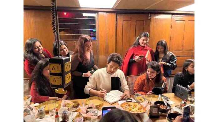 Singer Armaan Malik Surprises Fans with Intimate Lunch Date in Delhi Ahead of Concert