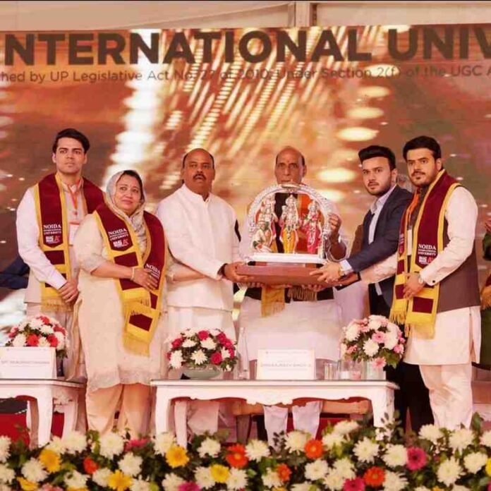 Noida International University