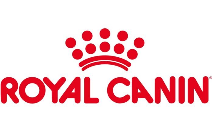 Persian cat nutrition, Persian cats India, breed-specific cat food, Persian cat diet, Royal Canin Persian cats, Persian cat health, Persian cat care tips, cat nutrition India, Persian cat food requirements, pet health India