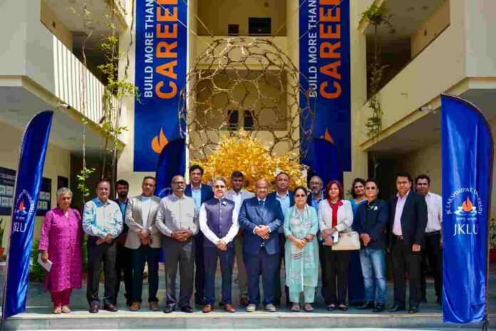 JK Lakshmipat University Hosts BFSI & Service Sector Futures Forum on the Future of Skills, Technology and AI